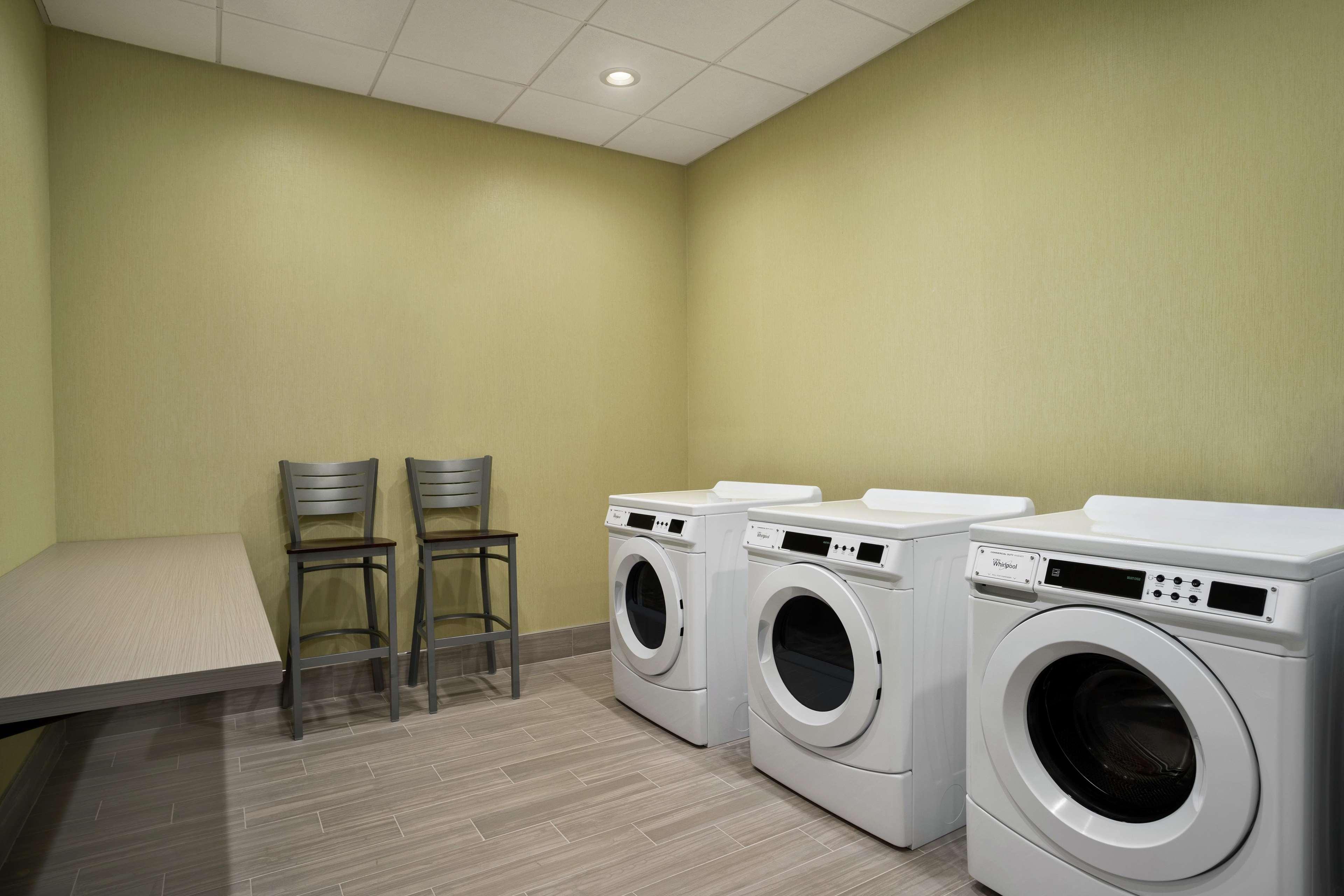 Homewood Suites By Hilton Florence Eksteriør bilde